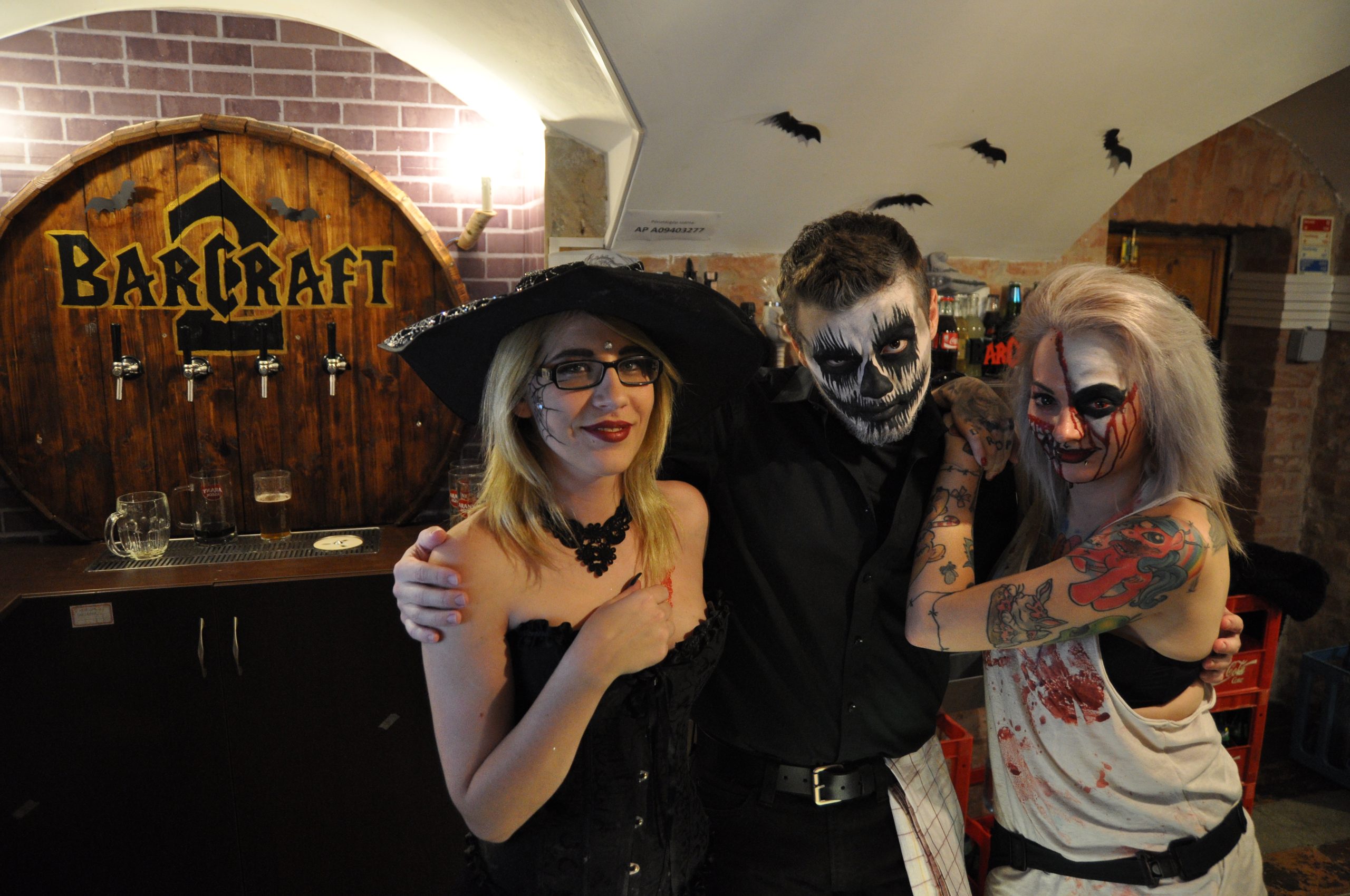 Titelseite -Halloween-Cosplay Verkaufsgeschäft Budapest BarCraft 2 Halloween 23 scaled